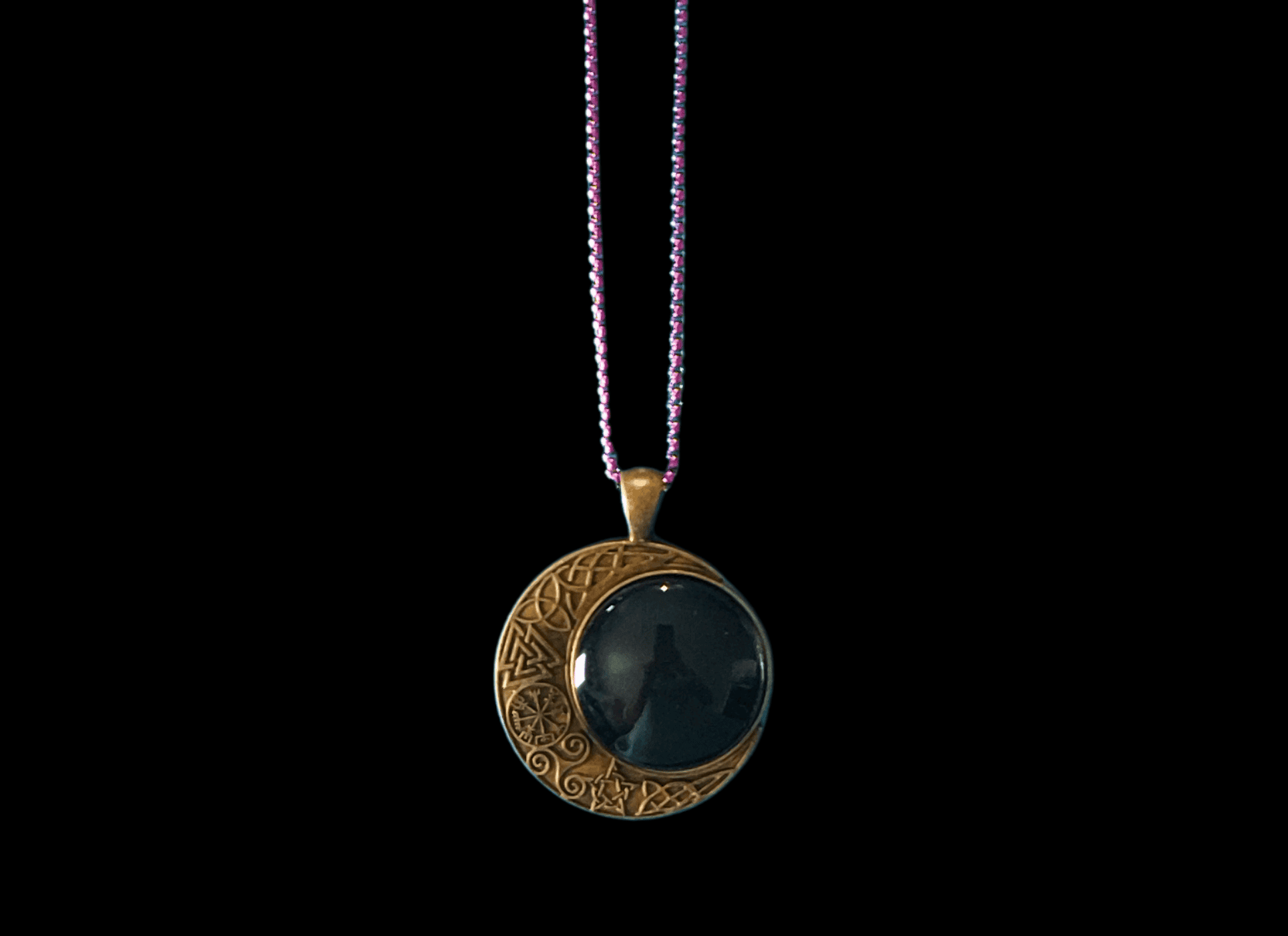 Black Moon Ice